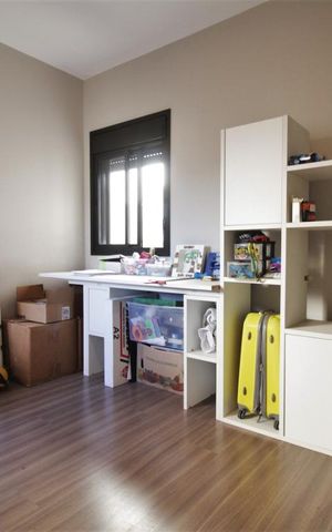 Casa à venda com 138m², 3 quartos e 2 vagasSuíte 2