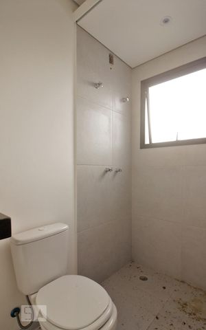 Casa à venda com 138m², 3 quartos e 2 vagasBanheiro da suite 2