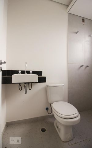 Casa à venda com 138m², 3 quartos e 2 vagasBanheiro da suíte 2