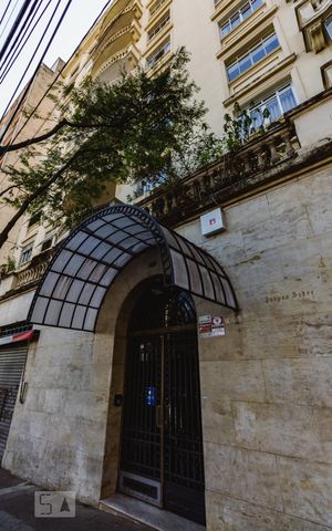 Apartamento à venda com 260m², 3 quartos e 2 vagasFachada