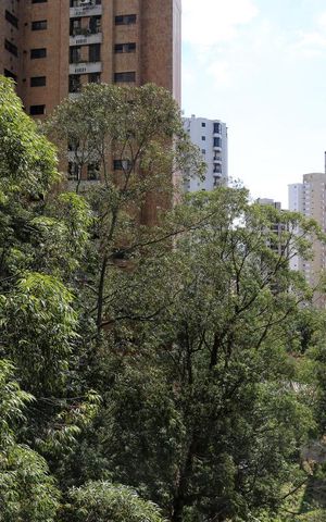 Apartamento à venda com 90m², 1 quarto e 2 vagasVaranda da Sala