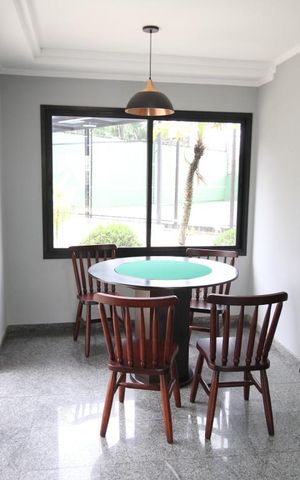 Apartamento à venda com 283m², 4 quartos e 5 vagasSalão de jogos