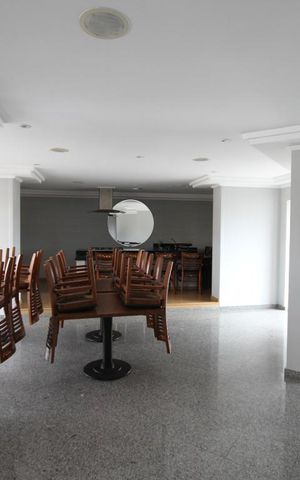 Apartamento à venda com 283m², 4 quartos e 5 vagasSalão de Festas