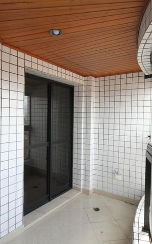 Apartamento à venda com 283m², 4 quartos e 5 vagasÁrea de Serviço