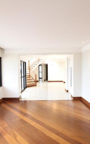 Apartamento à venda com 283m², 4 quartos e 5 vagasSala