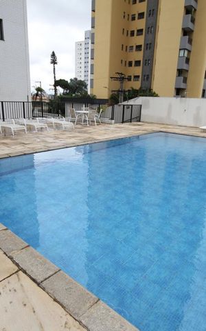 Apartamento à venda com 283m², 4 quartos e 5 vagasPiscina