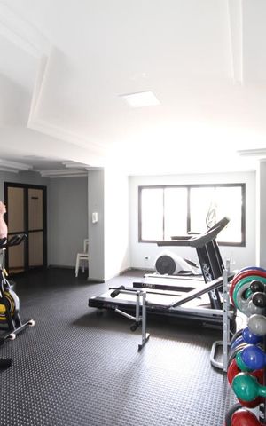 Apartamento à venda com 283m², 4 quartos e 5 vagasAcademia