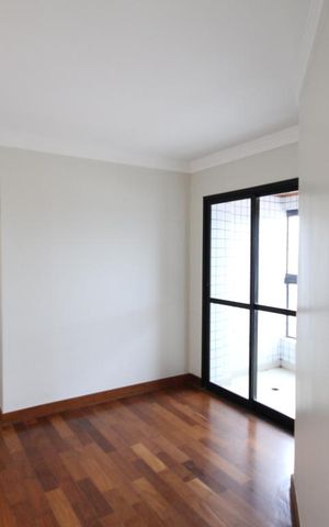 Apartamento à venda com 283m², 4 quartos e 5 vagasCorredor