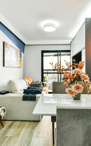 Studio à venda com 45m², 1 quarto e 1 vaga Studio à venda com 45m², 1 quarto e 1 vagaSala