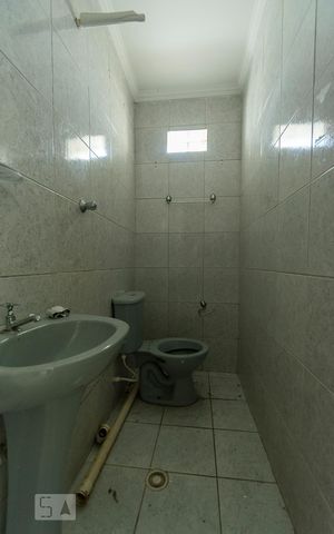 Apartamento para alugar com 95m², 3 quartos e sem vagaBANHEIRO DE SERVIÇO