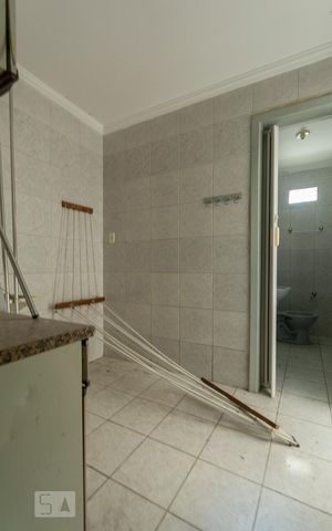 Apartamento para alugar com 95m², 3 quartos e sem vagaAREA DE SERVIÇO