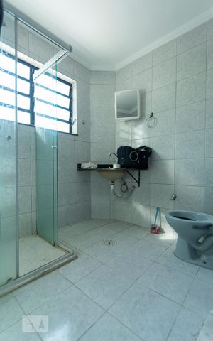 Apartamento para alugar com 95m², 3 quartos e sem vagaBANHEIRO