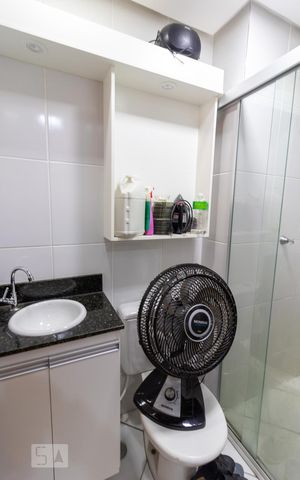 Apartamento para alugar com 50m², 2 quartos e 1 vaga Apartamento para alugar com 50m², 2 quartos e 1 vagaBanheiro - Suíte