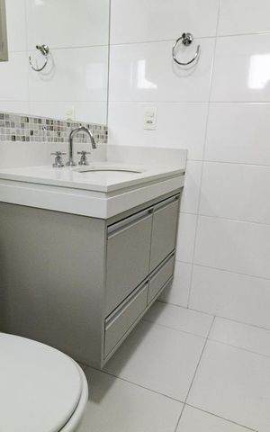 Apartamento à venda com 64m², 2 quartos e 1 vaga Apartamento à venda com 64m², 2 quartos e 1 vagaBanheiro da Suíte