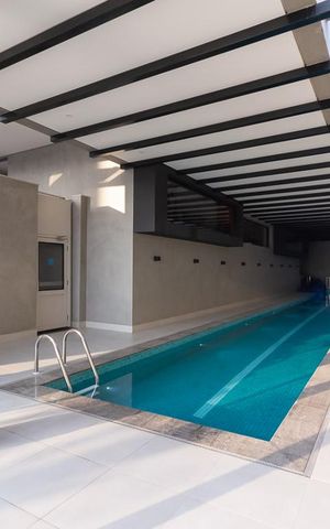 Studio à venda com 36m², 1 quarto e 1 vaga Studio à venda com 36m², 1 quarto e 1 vagaPiscina Coberta