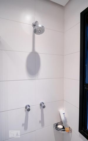 Studio à venda com 36m², 1 quarto e 1 vaga Studio à venda com 36m², 1 quarto e 1 vagaBanheiro Social