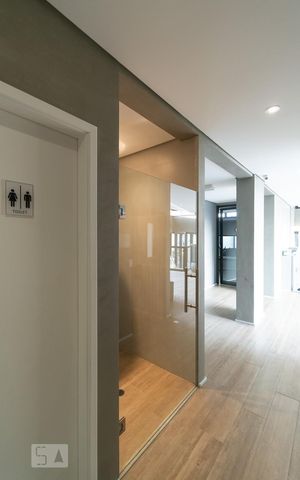 Studio à venda com 36m², 1 quarto e 1 vaga Studio à venda com 36m², 1 quarto e 1 vagaSauna