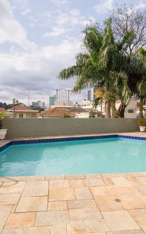 Apartamento à venda com 190m², 4 quartos e 4 vagasPiscina