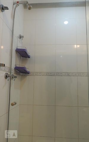 Casa de condomínio à venda com 190m², 4 quartos e 2 vagasBanheiro Social