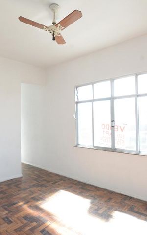 Apartamento à venda com 70m², 2 quartos e sem vagaSala