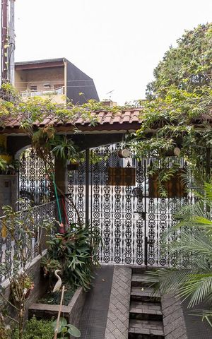 Casa à venda com 250m², 4 quartos e 2 vagasVista sala