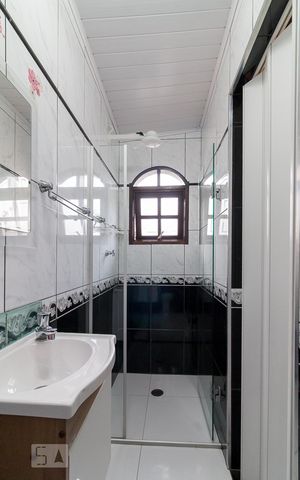 Casa à venda com 250m², 4 quartos e 2 vagasBanheiro quarto 4 suíte