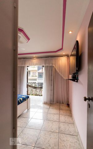 Casa à venda com 250m², 4 quartos e 2 vagasQuarto 4 suíte