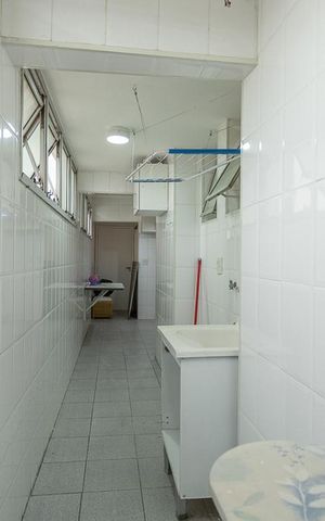 Apartamento para alugar com 120m², 3 quartos e 1 vagaÁrea de Serviço