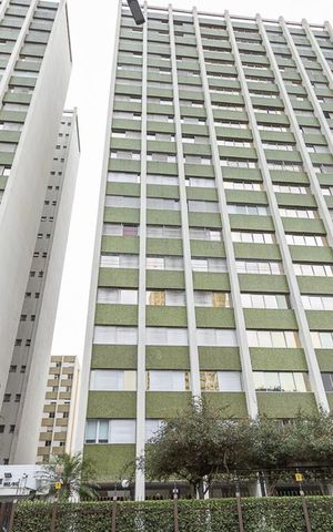 Apartamento para alugar com 120m², 3 quartos e 1 vagaFachada