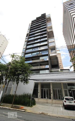 Studio para alugar com 32m², 1 quarto e 1 vaga Studio para alugar com 32m², 1 quarto e 1 vagaFachada do Prédio