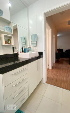 Apartamento para alugar com 60m², 2 quartos e 1 vaga Apartamento para alugar com 60m², 2 quartos e 1 vagaBanheiro