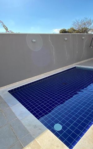 Apartamento para alugar com 60m², 2 quartos e 1 vaga Apartamento para alugar com 60m², 2 quartos e 1 vagaÁrea comum - Piscina