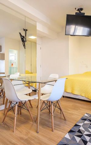 Studio à venda com 29m², 1 quarto e 1 vaga Studio à venda com 29m², 1 quarto e 1 vagaStudio