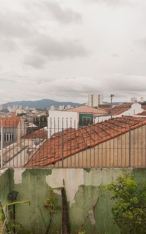 Casa para alugar com 330m², 4 quartos e 2 vagas Casa para alugar com 330m², 4 quartos e 2 vagasQuarto 1 - Vista