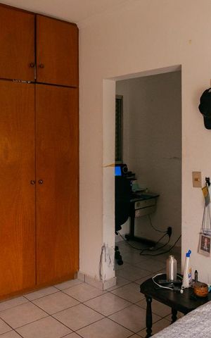 Casa para alugar com 330m², 4 quartos e 2 vagas Casa para alugar com 330m², 4 quartos e 2 vagasSuíte 2