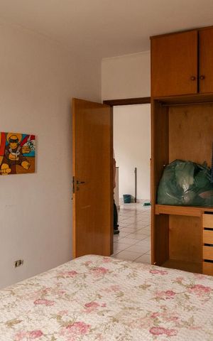 Casa para alugar com 330m², 4 quartos e 2 vagas Casa para alugar com 330m², 4 quartos e 2 vagasQuarto 1