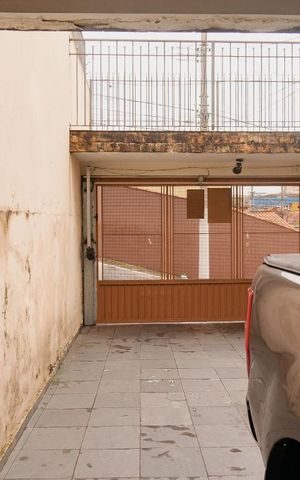 Casa para alugar com 330m², 4 quartos e 2 vagas Casa para alugar com 330m², 4 quartos e 2 vagasGaragem