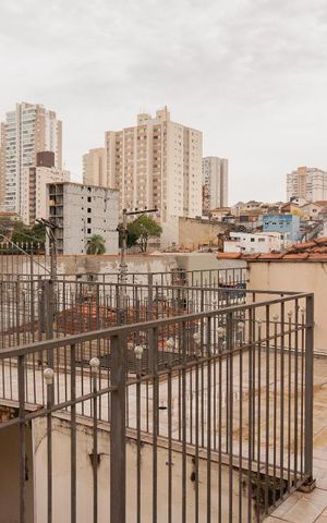 Casa para alugar com 330m², 4 quartos e 2 vagas Casa para alugar com 330m², 4 quartos e 2 vagasVaranda Suítes