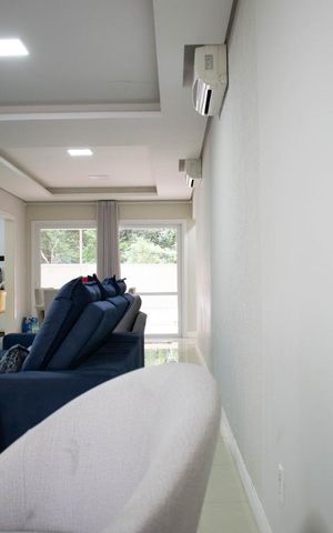 Casa de condomínio à venda com 213m², 4 quartos e 4 vagasSala de Estar
