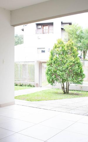 Casa de condomínio à venda com 213m², 4 quartos e 4 vagasGaragem
