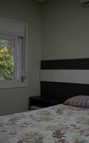 Casa de condomínio à venda com 213m², 4 quartos e 4 vagasQuarto Suíte