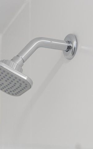 Apartamento para alugar com 30m², 1 quarto e sem vaga Apartamento para alugar com 30m², 1 quarto e sem vagaChuveiro