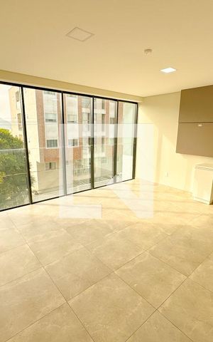 Apartamento para alugar com 78m², 2 quartos e 1 vagaHall social