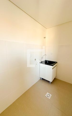 Apartamento para alugar com 78m², 2 quartos e 1 vagaCozinha e Área de Serviço