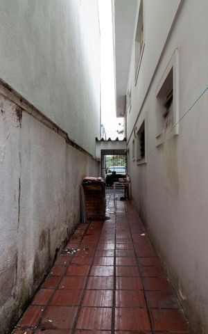 Casa à venda com 196m², 4 quartos e 2 vagasQuintal