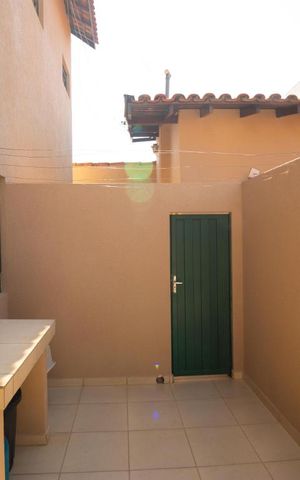 Casa à venda com 247m², 5 quartos e 3 vagas Casa à venda com 247m², 5 quartos e 3 vagasÁrea de Serviço