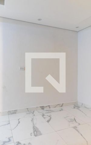 Casa para alugar com 70m², 1 quarto e sem vaga Casa para alugar com 70m², 1 quarto e sem vagaSala/Quarto