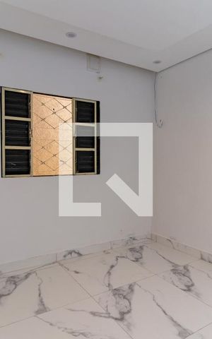 Casa para alugar com 70m², 1 quarto e sem vaga Casa para alugar com 70m², 1 quarto e sem vagaSala/Quarto