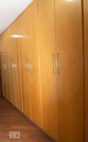Apartamento à venda com 119m², 3 quartos e 2 vagas Apartamento à venda com 119m², 3 quartos e 2 vagasSuíte