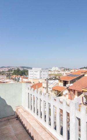 Casa à venda com 273m², 4 quartos e 2 vagasTerraço